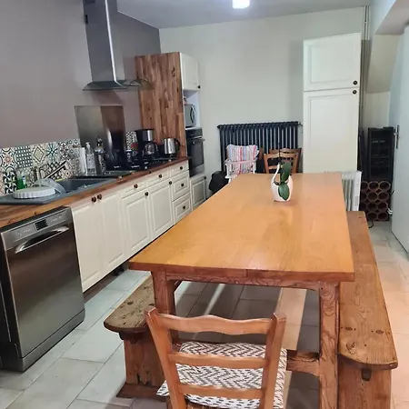 Maison Accueillante A Clermont-Creans, 70M² Avec Jardin Σπίτι διακοπών *