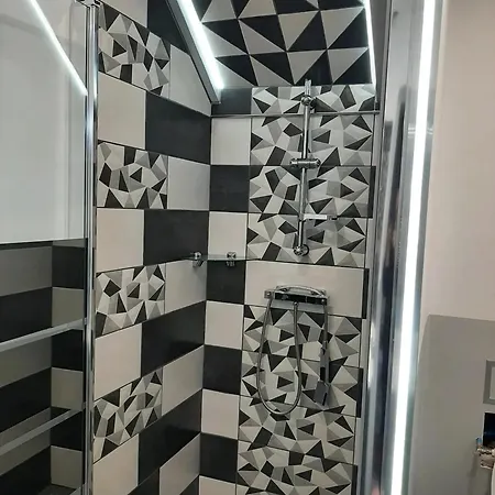 Maison Accueillante à Clermont-créans, 70m² Avec Jardin Casa de Férias *